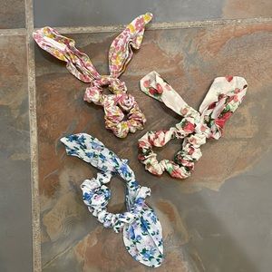 LoveShackFancy set of 3 hair ties